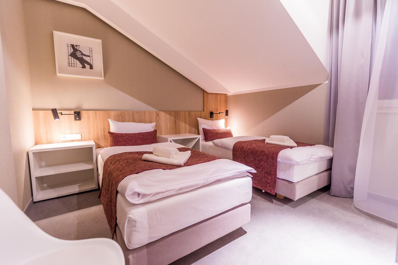 Hotel Falcon 3*