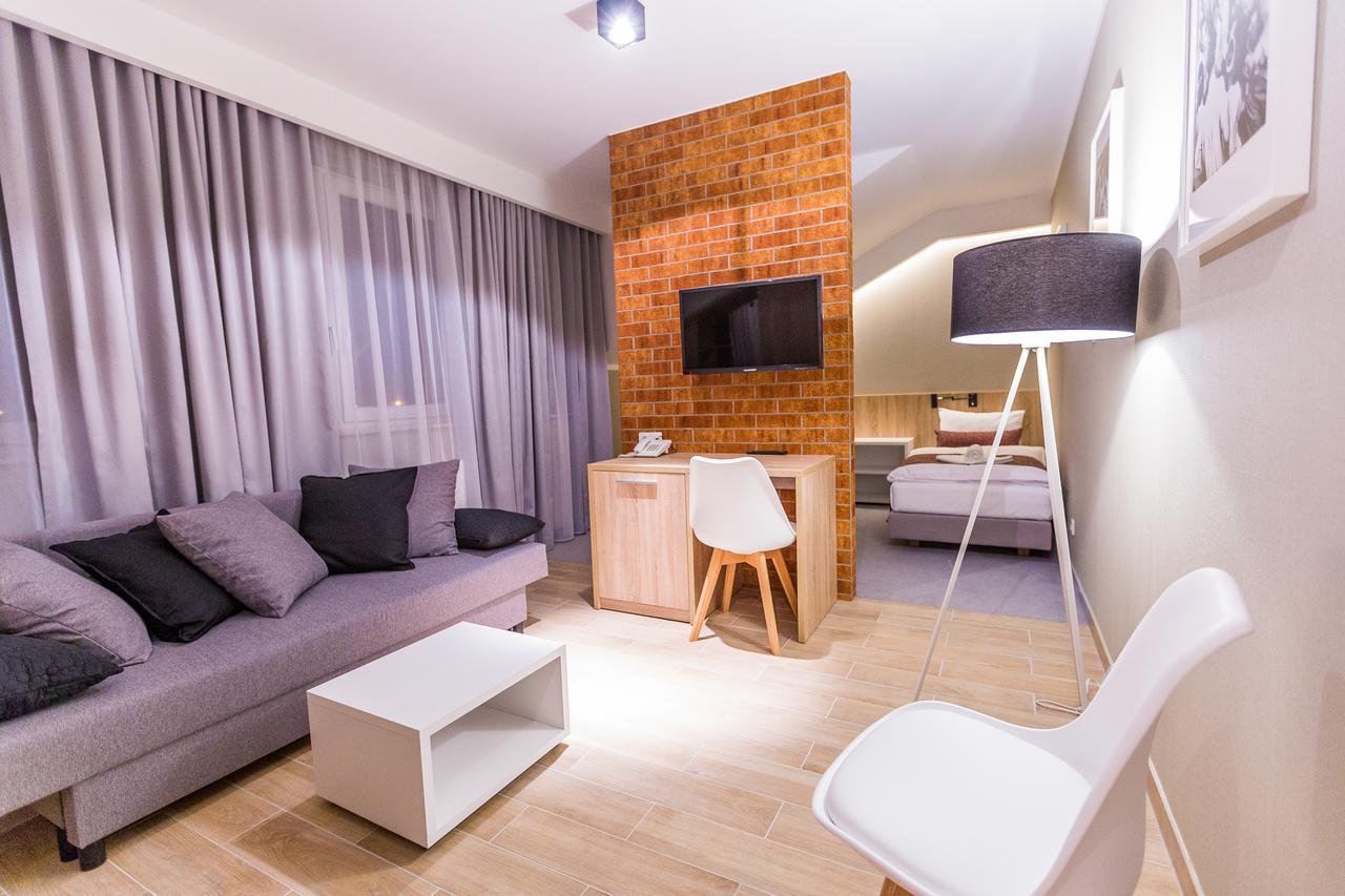 Falcon Hotel 3*